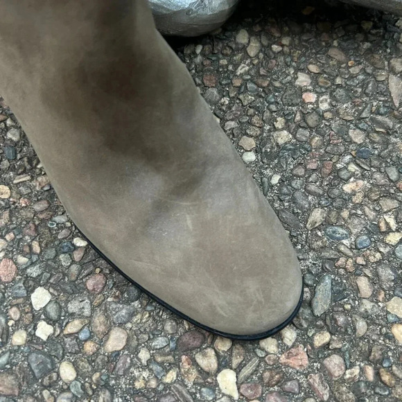 Cole Haan Women's Chesney Bootie Ankle Boot Shoes, Greystone Leather Size 9.5 - Picture 12 of 13